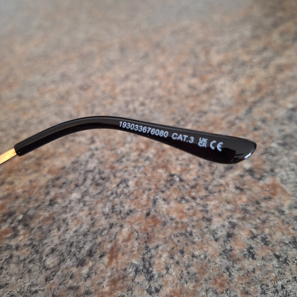 Foster Grant‎ Sofia Vergara (Octagon) Sunglasses V05 Black Gold FREE CASE - Picture 9 of 11